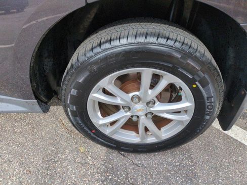 Used 2016 Chevrolet Equinox LT w/ Convenience Package image 12