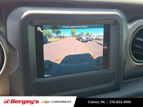 Used 2021 Jeep Gladiator Sport AWD/4WD image 20