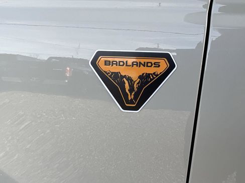 New 2025 Ford Bronco Badlands AWD/4WD image 15