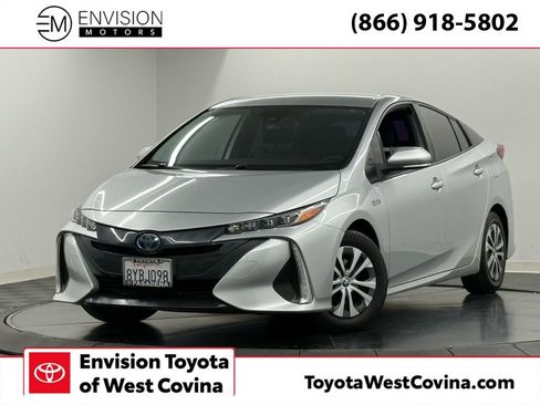Used 2022 Toyota Prius Prime XLE image 1