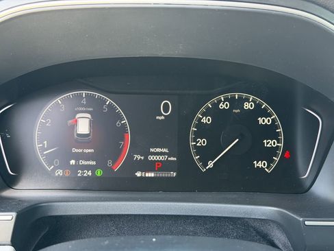 New 2025 Honda Pilot Touring image 28