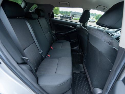 Used 2012 Toyota Matrix L w/ L Sport Pkg FWD image 21