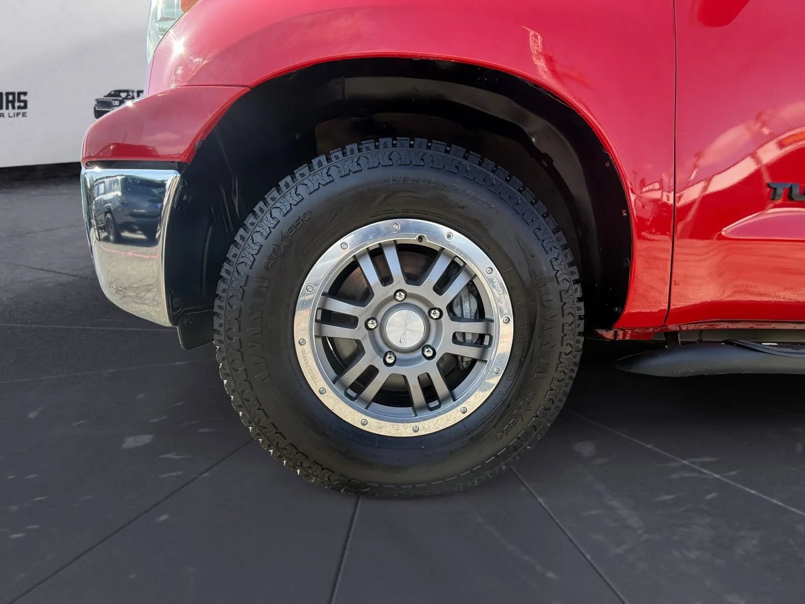 Used 2012 Toyota Tundra 4x4 Double Cab w/ TRD Off-Road Pkg image 24