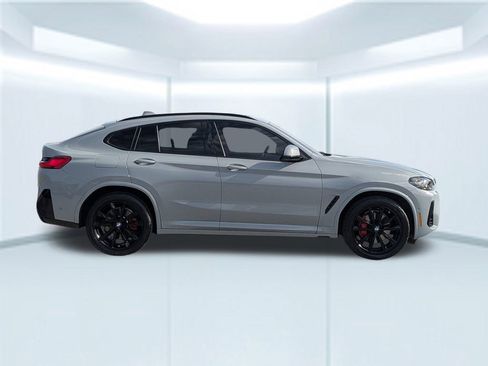 Used 2023 BMW X4 xDrive30i w/ M Sport Package image 7