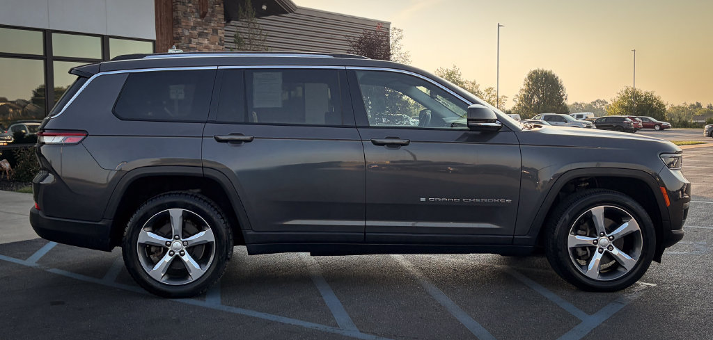 Used 2021 Jeep Grand Cherokee L Limited w/ Trailer Tow Group (B) AWD/4WD image 30