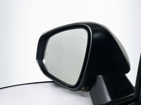 Used 2025 Toyota RAV4 XLE w/ Convenience Package FWD image 16