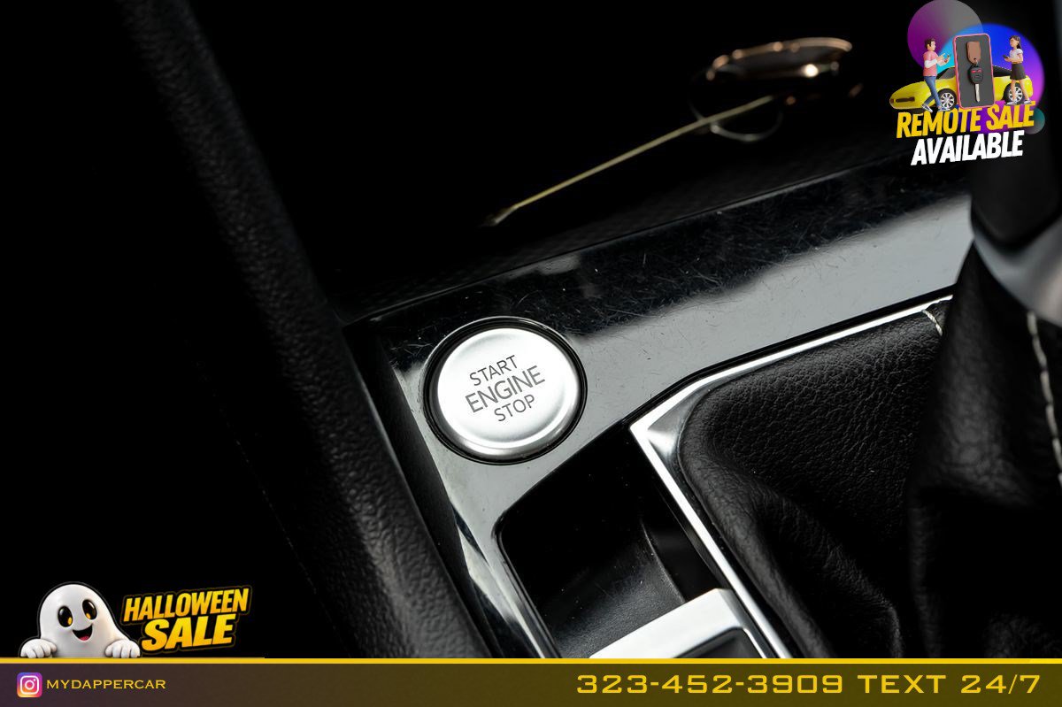 Used 2023 Volkswagen Taos SE w/ Panoramic Sunroof Package FWD image 26