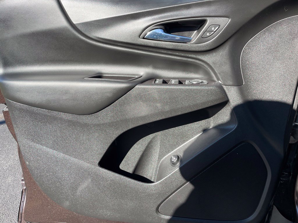 Used 2020 Chevrolet Equinox LT AWD/4WD image 17