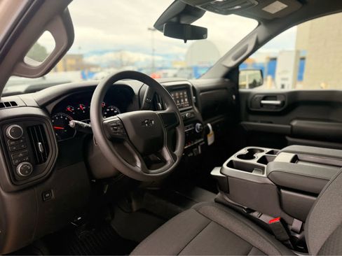 New 2026 Chevrolet Silverado 1500 Custom Trail Boss w/ LPO, Dark Essentials Package image 12