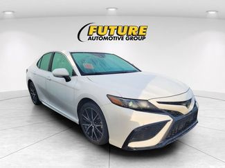 Used 2024 Toyota Camry SE video 1