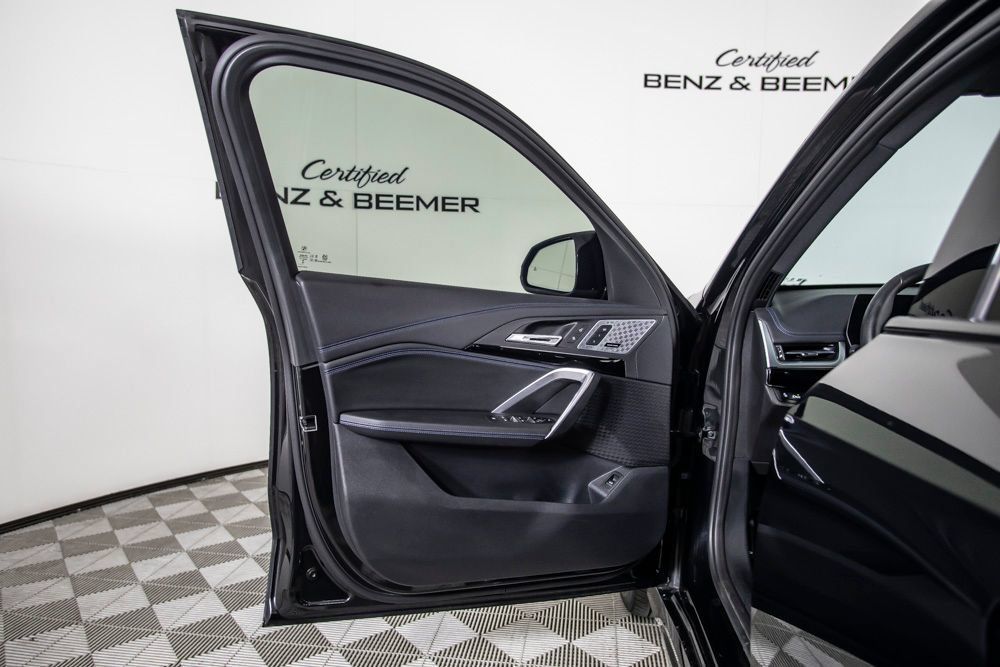 Used 2025 BMW X1 M35i w/ M Sport Professional Package AWD/4WD image 17