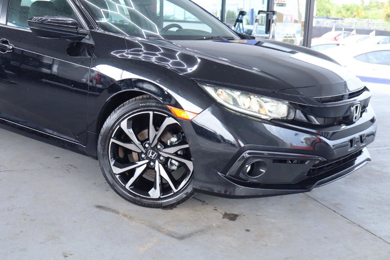 Used 2021 Honda Civic Sport image 2