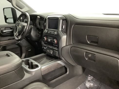 Used 2020 Chevrolet Silverado 3500 LTZ w/ LTZ Plus Package image 30