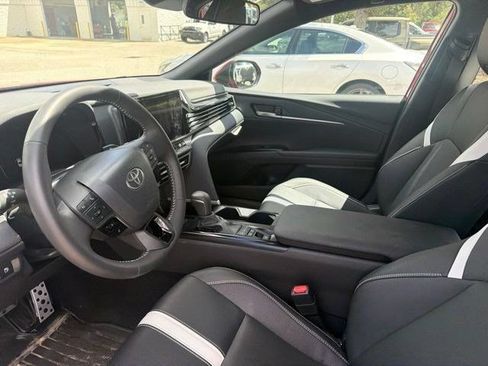Used 2026 Toyota Camry SE FWD image 2