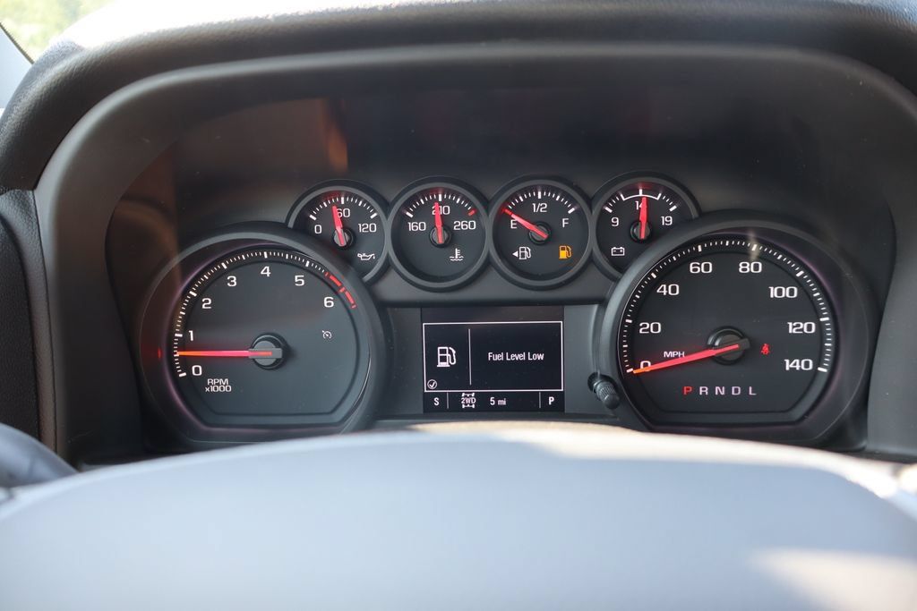 New 2026 Chevrolet Silverado 2500 Custom w/ Custom Value Package AWD/4WD image 17