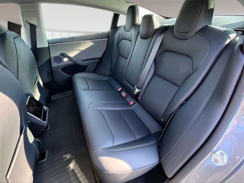 Used 2025 Tesla Model 3 Long Range image 20