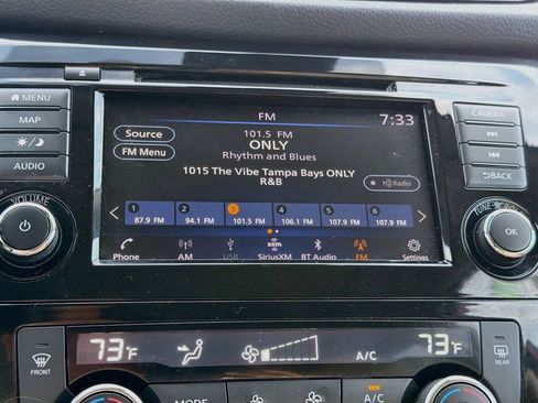 Used 2019 Nissan Rogue SL w/ Premium Package FWD image 31