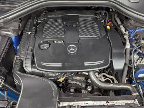 Used 2018 Mercedes-Benz GLE 350 w/ Premium 1 Package image 27