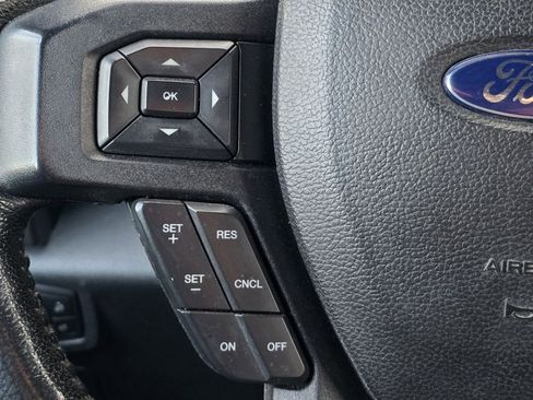 Used 2016 Ford F150 XLT w/ Equipment Group 302A Luxury image 14