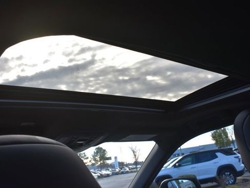 Used 2023 Toyota Highlander XSE image 20