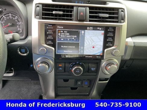 Used 2024 Toyota 4Runner SR5 Premium w/ Moonroof Package AWD/4WD image 38