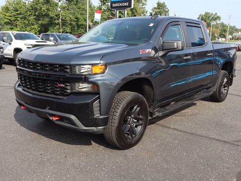 Used 2019 Chevrolet Silverado 1500 Custom Trail Boss w/ Custom Convenience Package AWD/4WD image 24