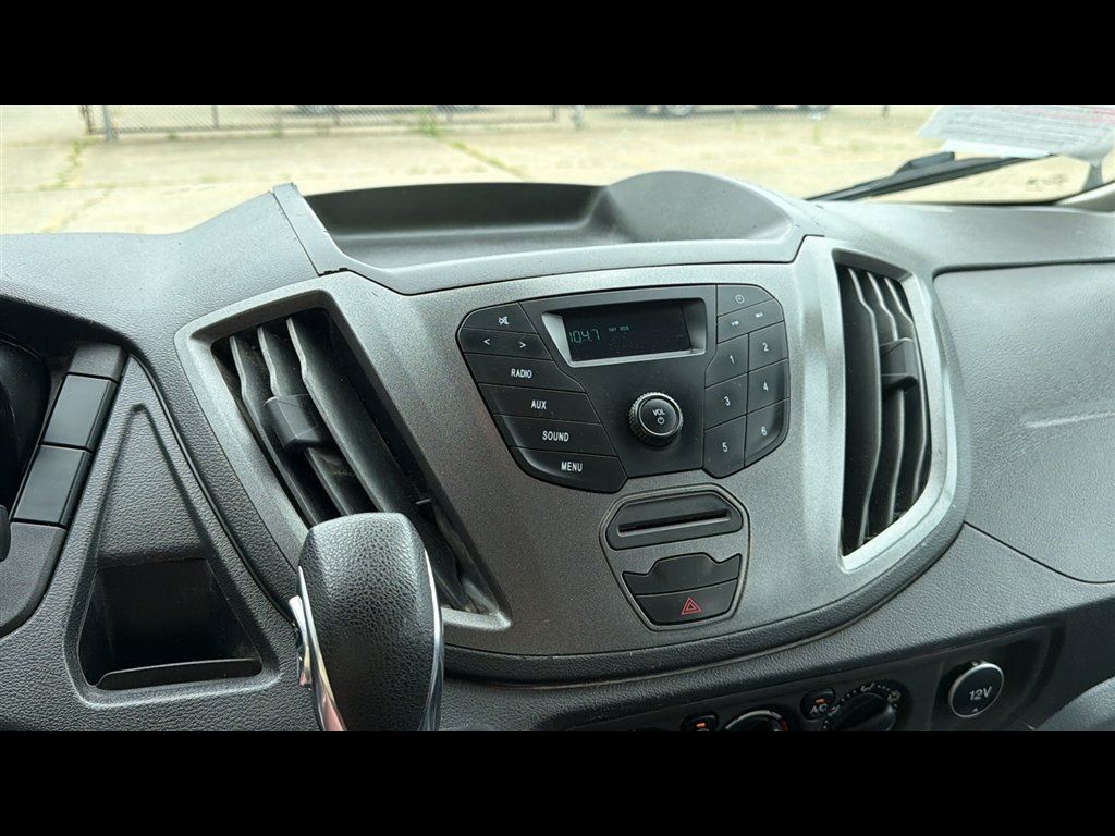 Used 2018 Ford Transit 350 XL RWD image 17