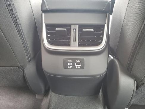 Used 2025 Subaru Legacy Premium image 12