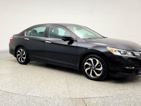 Used 2017 Honda Accord EX-L image 3