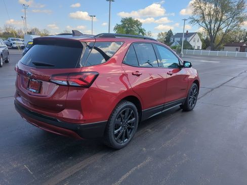 Certified 2024 Chevrolet Equinox RS FWD image 10