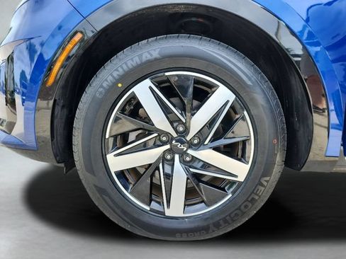 Certified 2023 Kia Sorento S w/ Panoramic Sunroof Package FWD image 33