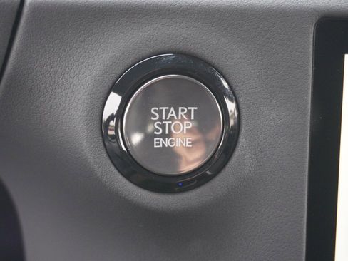 Used 2024 Lexus GX 550 AWD/4WD image 21