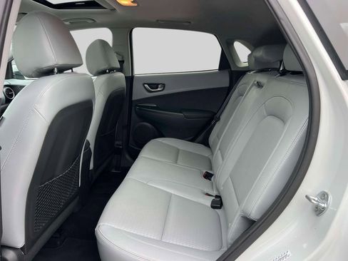 Used 2021 Hyundai Kona Ultimate w/ Cargo Package AWD/4WD image 11