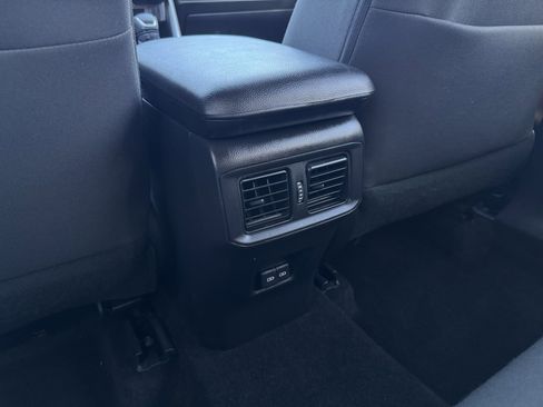 Used 2023 Toyota RAV4 SE image 21