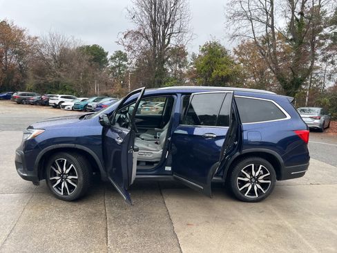 Used 2020 Honda Pilot Touring image 17