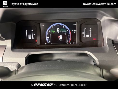 Used 2026 Toyota 4Runner SR5 AWD/4WD image 32