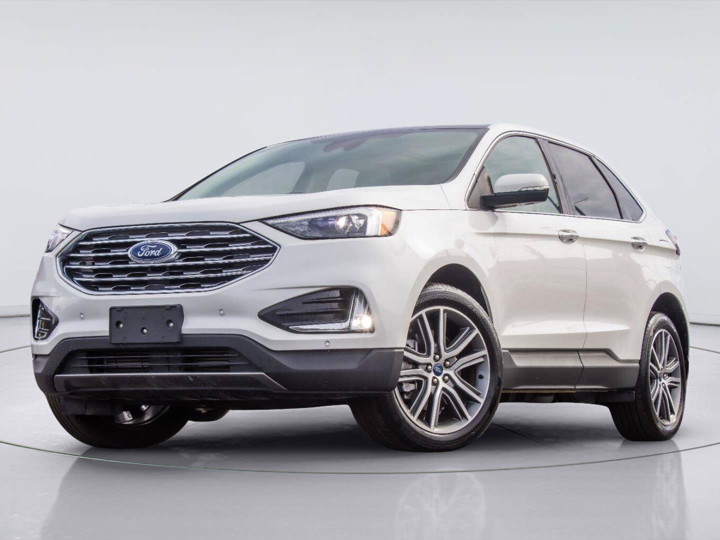 Used 2022 Ford Edge Titanium AWD/4WD image 1
