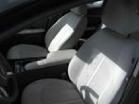 Used 2025 Hyundai Sonata SEL FWD image 5