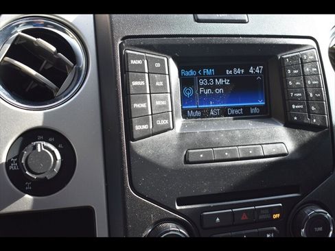 Used 2014 Ford F150 XLT w/ XLT Convenience Package AWD/4WD image 10