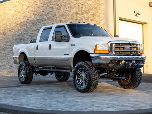 Used 2001 Ford F250 XL image 7