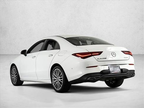 Used 2025 Mercedes-Benz CLA 250 4MATIC image 8
