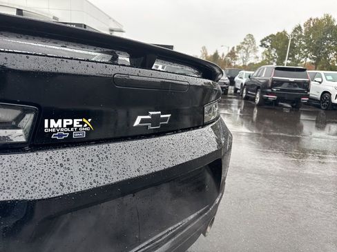 Used 2018 Chevrolet Camaro ZL1 image 28