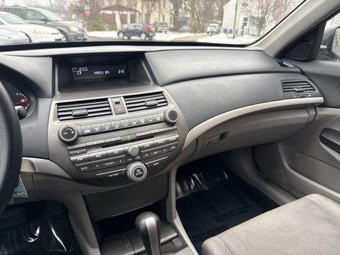 Used 2012 Honda Accord LX image 24