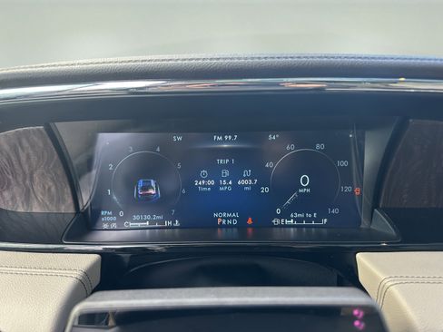 Used 2022 Lincoln Navigator Reserve image 14