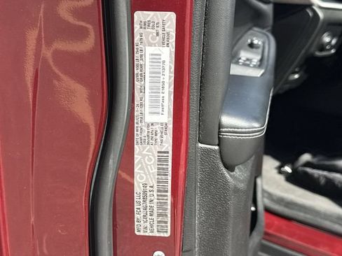 Used 2024 Jeep Grand Cherokee L Laredo w/ Trailer Tow Package RWD image 34