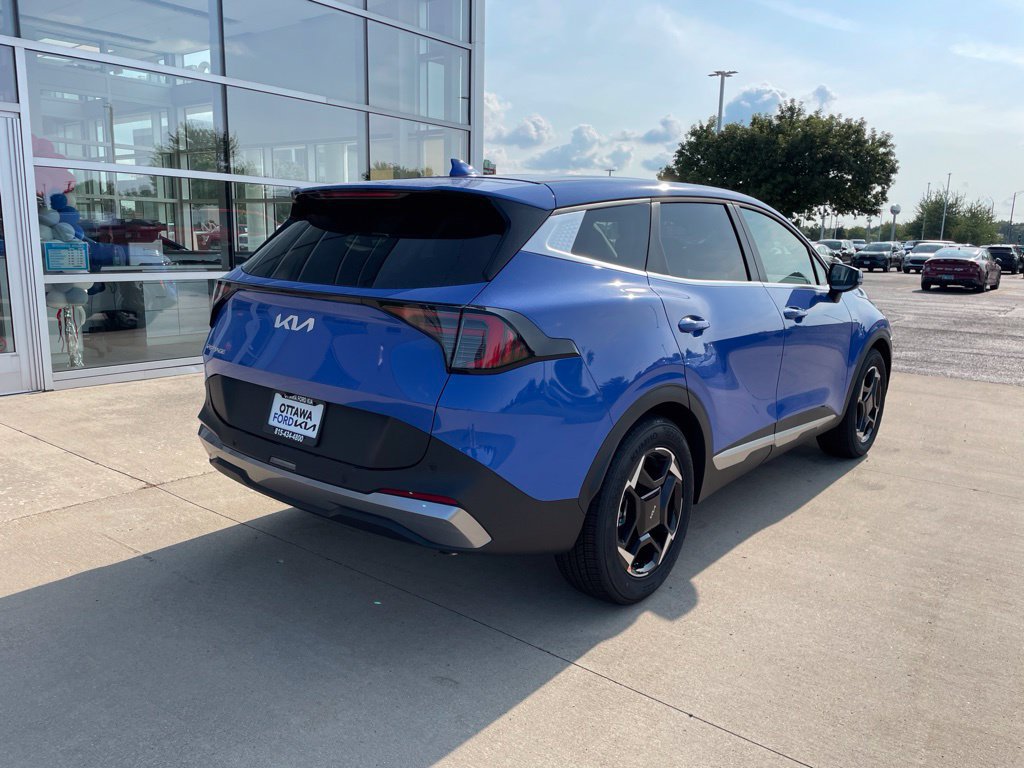 New 2026 Kia Sportage EX FWD image 5