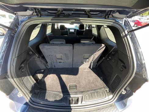 Used 2021 Dodge Durango SXT image 38