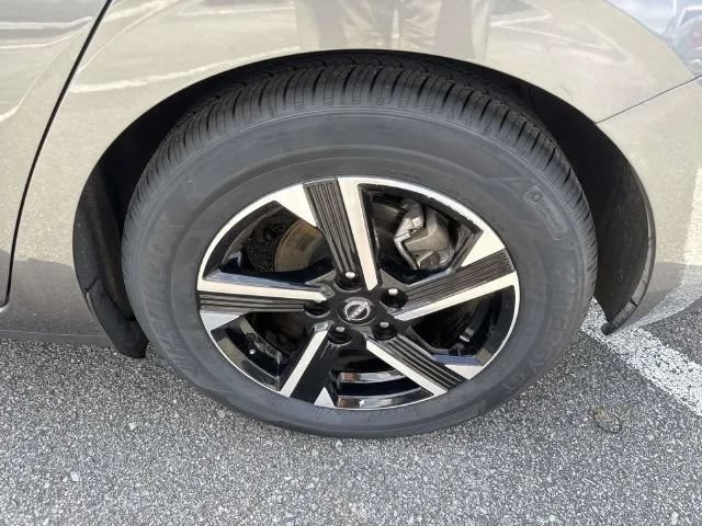 Certified 2025 Nissan Sentra SV FWD image 12