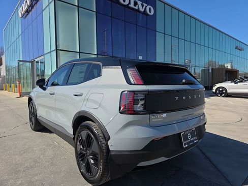 New 2026 Volvo EX30 Cross Country Ultra w/ Protection Package Premier AWD/4WD image 7