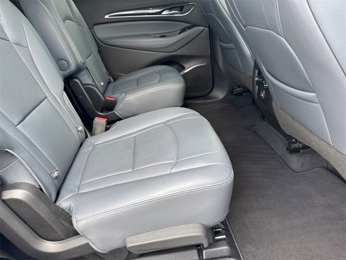 Certified 2021 Buick Enclave Essence image 16